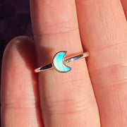 Labradorite Crescent Moon 925 Sterling Silver Ring | Unique Jewelry
